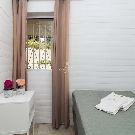 Aveiros Ocean View - By Dalma Portuguesa Αλμπουφέιρα