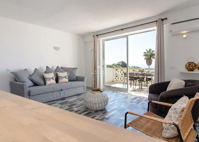 아파트 Aveiros Ocean View - By Dalma Portuguesa 알부페이라